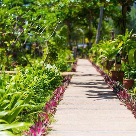 Andaman Bangtao Bay Resort Phuket Exterior foto